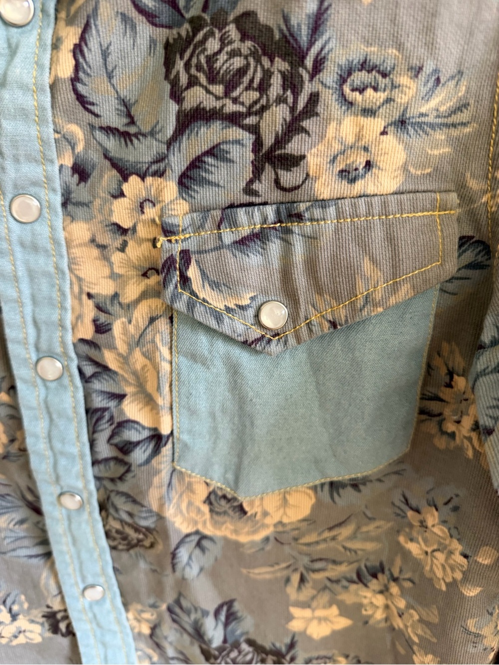 Anthropologie Love The Label Floral Chambray Western Button-Down Shirt (121) - Picture 4 of 7